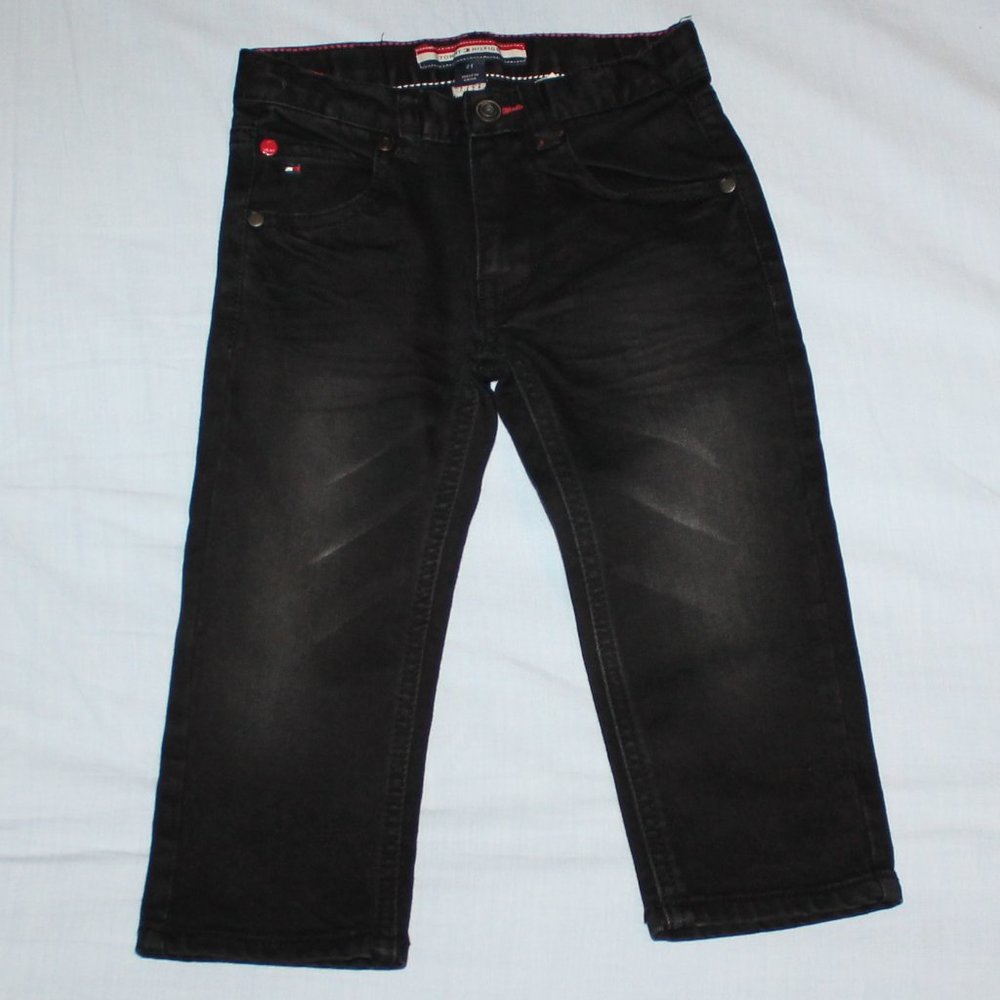 NWOT Tommy Hilfilger 2T